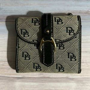 Dooney&Bourke Wallet